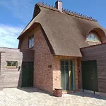 Reetdorf Geltinger Birk Kuenstlerkate Wetterleuchten Casa vacanze Nieby (Nieby, Schleswig-Flensburg)