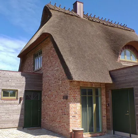 Reetdorf Geltinger Birk Kuenstlerkate Wetterleuchten Casa vacanze
